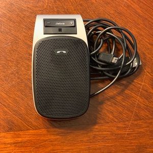 Bluetooth wireless in car speaker